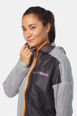 ADIDAS Terrex Agravic 2.5 Layer Regenjack Dames -TrendyKleed Verkoopwinkel 2210003154503 017 nl