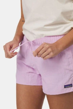 Patagonia Barely Baggie Shorts 2 1/2 In. 12 Patagonia Barely Baggie Shorts 2 1/2 In. -TrendyKleed Verkoopwinkel 2210004226490 014 nl