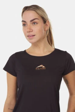 Picture Hila Tech Tee -TrendyKleed Verkoopwinkel 2210004341063 012 nl