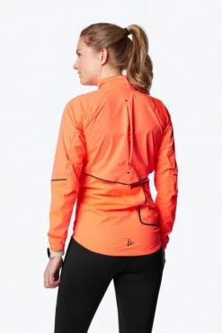 Craft Adv Bike Hydro Lumen Jacket W 15 Craft Adv Bike Hydro Lumen Jacket W -TrendyKleed Verkoopwinkel 7318573593786 012 nl