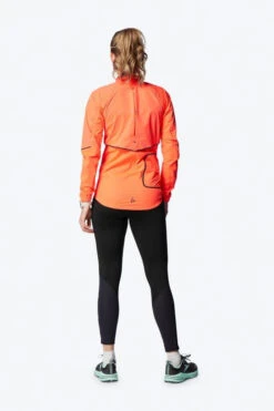 Craft Adv Bike Hydro Lumen Jacket W 17 Craft Adv Bike Hydro Lumen Jacket W -TrendyKleed Verkoopwinkel 7318573593786 014 nl