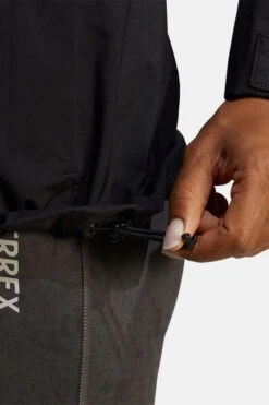 ADIDAS MT Rr 2.5 L Raij Hardshell Jas Dames 13 ADIDAS MT Rr 2.5 L Raij Hardshell Jas Dames -TrendyKleed Verkoopwinkel b11ae90300 7070 15 nl