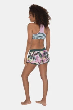 Protest Redwood 21 Beachshort Wms 16 Protest Redwood 21 Beachshort Wms -TrendyKleed Verkoopwinkel ctace10002 3604 06 nl