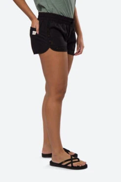 Protest Prttenerife Beachshort 10 Protest Prttenerife Beachshort -TrendyKleed Verkoopwinkel f11caa0017 7070 011 nl