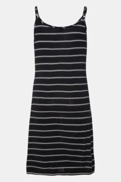 Protest Prtbounties Jurk -TrendyKleed Verkoopwinkel f11dd90018 7010 06 nl