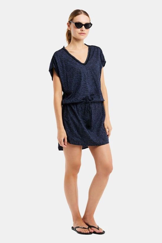 Protest Prttibeau 23 Tuniek 3 Protest Prttibeau 23 Tuniek